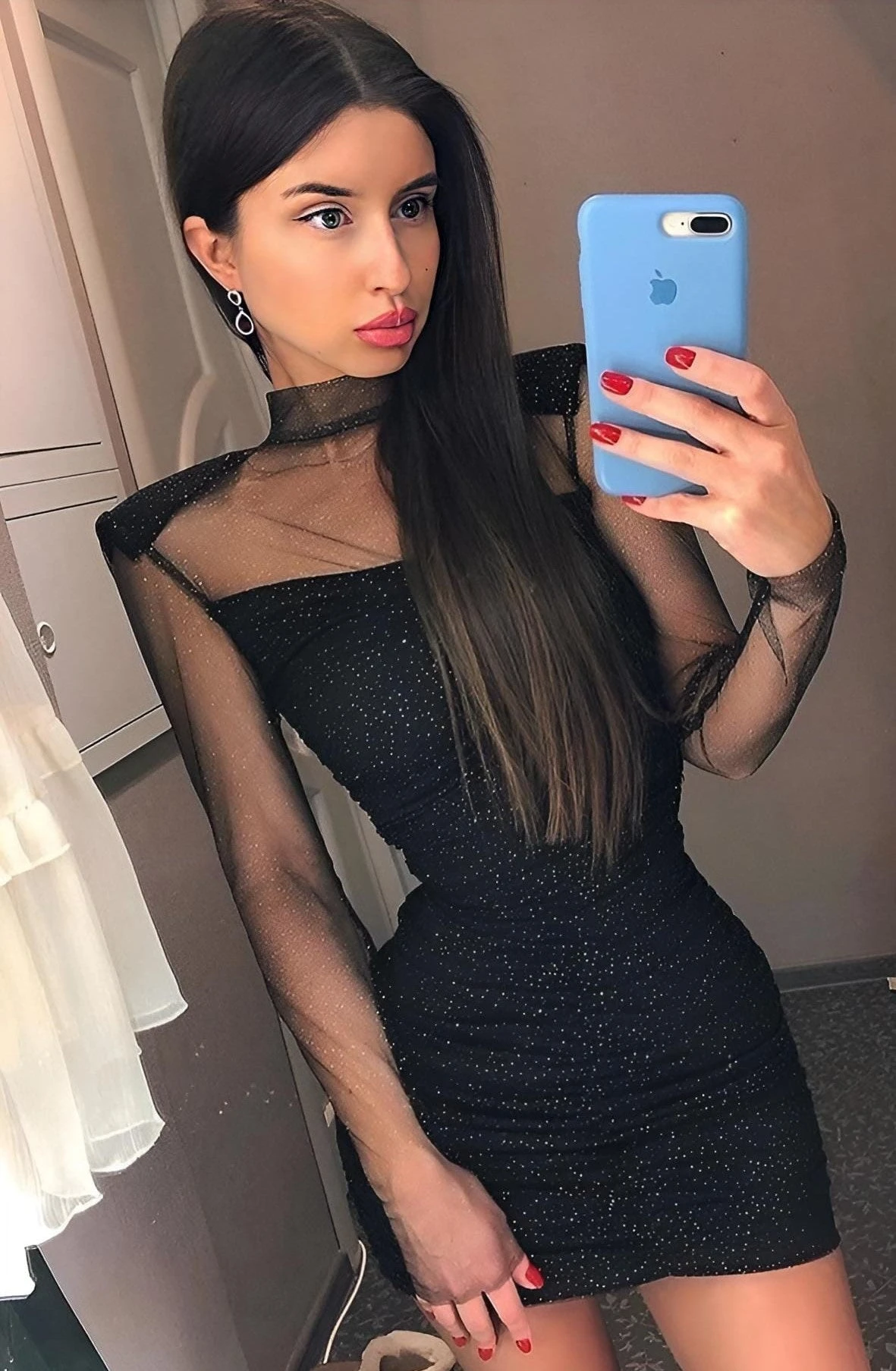 Vestito Donna Tubino Aderente Brillantini Manica Lunga Velata Elegante Sensuale 1 Vestito Donna Tubino Aderente Brillantini Manica Lunga Velata Elegante Sensuale