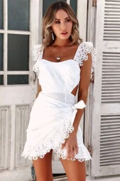 Vestito Donna Sangallo Scollo Schiena Fiocco Incrocio