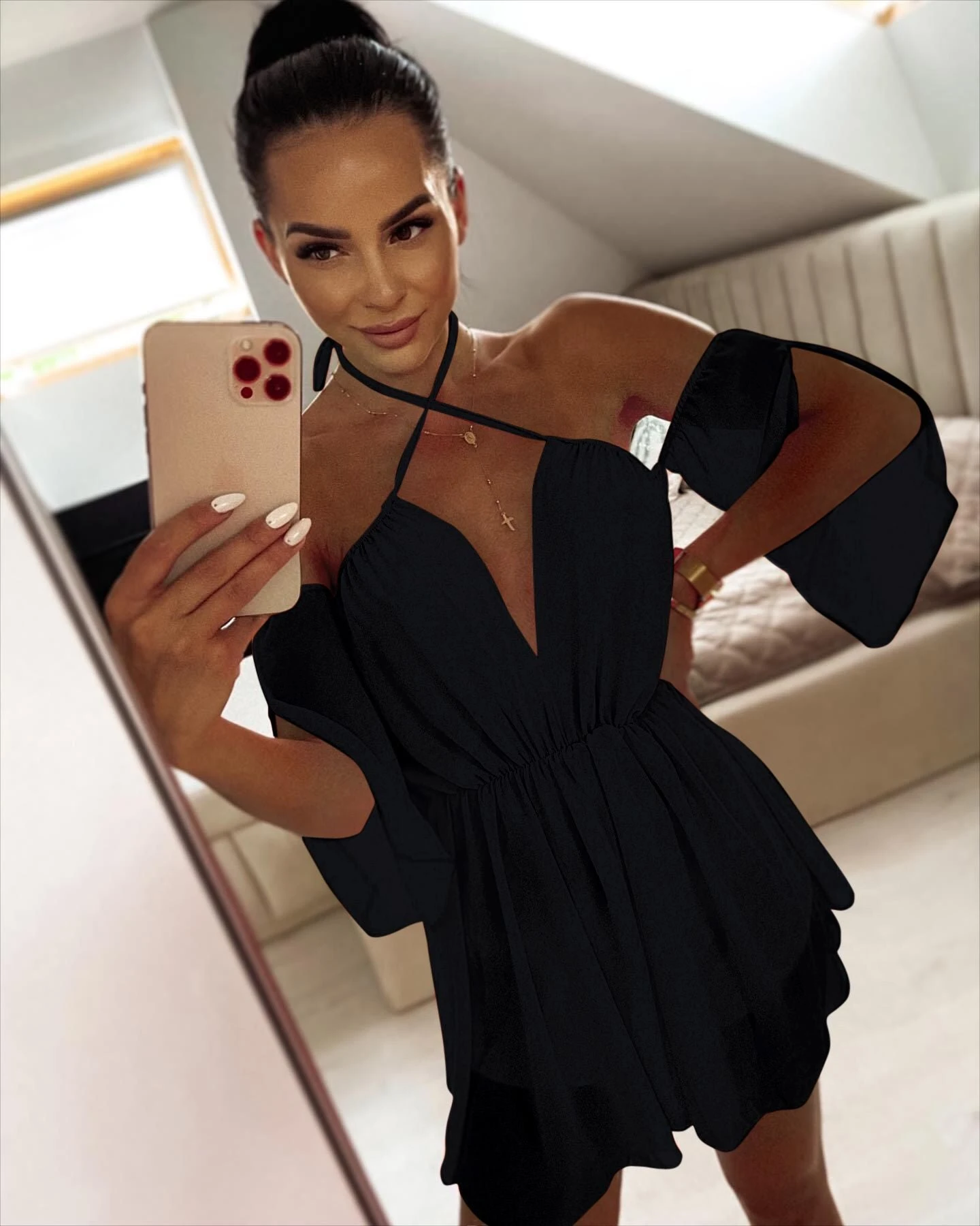 Vestito Donna Scollo V Gonna Campana Bretelle Intreccio 1 Vestito Donna Scollo V Gonna Campana Bretelle Intreccio