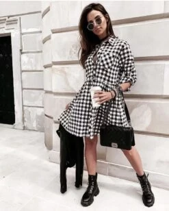 Vestito Donna Camicione Bottoni Gonna Campana Fantasia Quadretti Casual -Vendite Linda || VICTOR WhatsAppImage2021 09 09at14.41.17 1