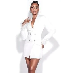 Vestito Donna Blazer Scollo V Bottoni Piume Strass Elegante Sensuale 3 Vestito Donna Blazer Scollo V Bottoni Piume Strass Elegante Sensuale -Vendite Linda || VICTOR WhatsAppImage2022 08 31at11.52.37