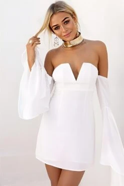 Vestito Donna Scollo Cuore Manica Campana Schiena Scoperta Elegante